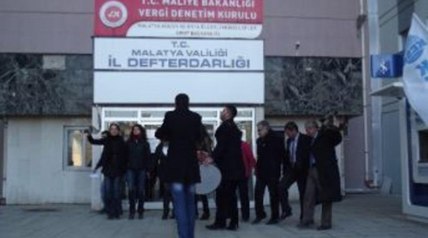 Kaya: &ldquo;b&uuml;t&ccedil;eden Hakkımızı İstiyoruz&rdquo;