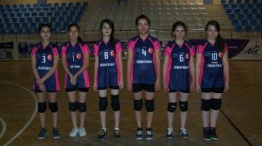 B&ouml;lgesel Lig Gen&ccedil; Kızlar Voleybol Ligi Ma&ccedil;ları Başladı