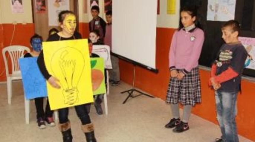 Aksaray Milli Eğitim M&uuml;d&uuml;r&uuml; Deneri'den Helvadere'ye Ziyaret