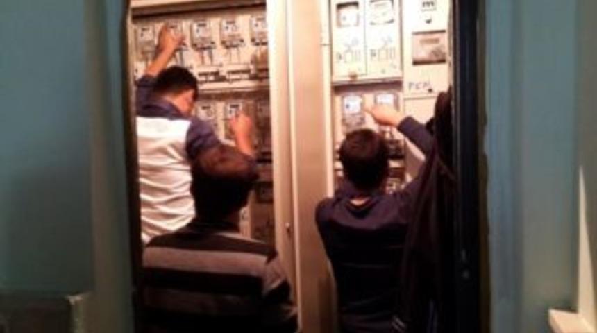 G&uuml;neydoğu&rsquo;da Bin 237 Personelle Ka&ccedil;ak Elektrik Operasyonu Yapıldı