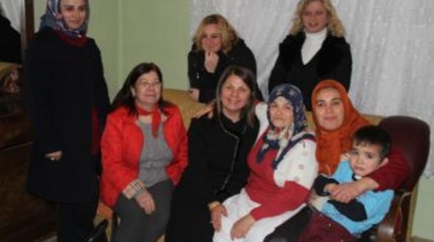 Yangın Mağduru Aileye Belediye Sahip &Ccedil;ıktı