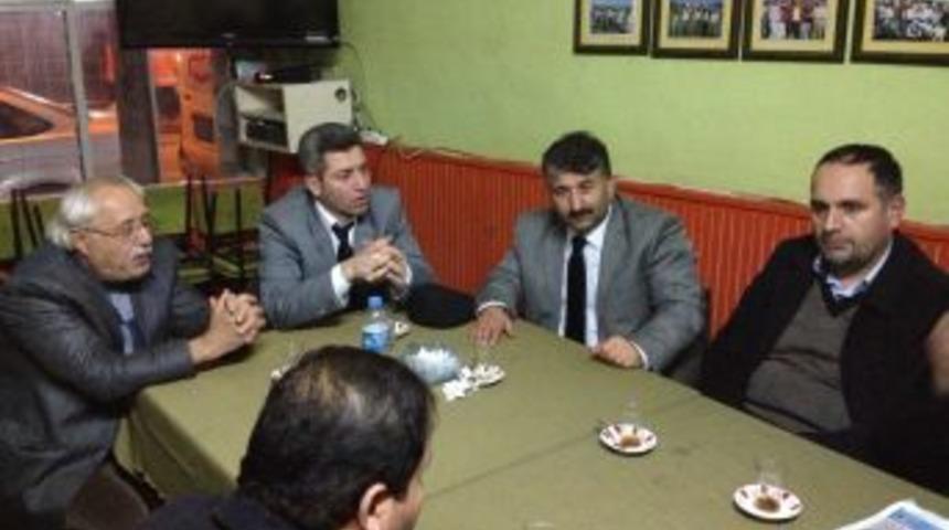 &lsquo;&rsquo;Başbakan&rsquo;ın G&ouml;lgesinde Siyaset Yapıyorlar''