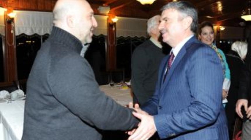 Başkan Aky&uuml;rek Osmanlı Hanedanı Ile Buluştu