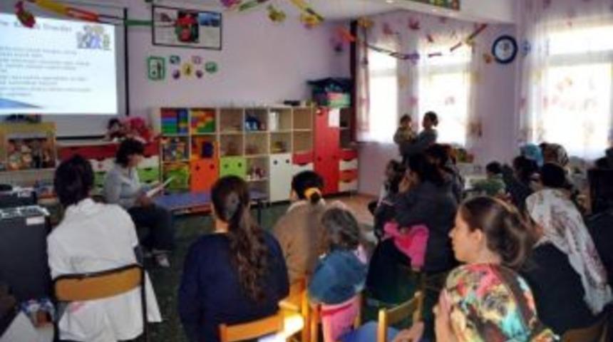 Anaokulu &Ouml;ğrenci Velilerine &lsquo;beslenme&rsquo; Eğitimi Verildi