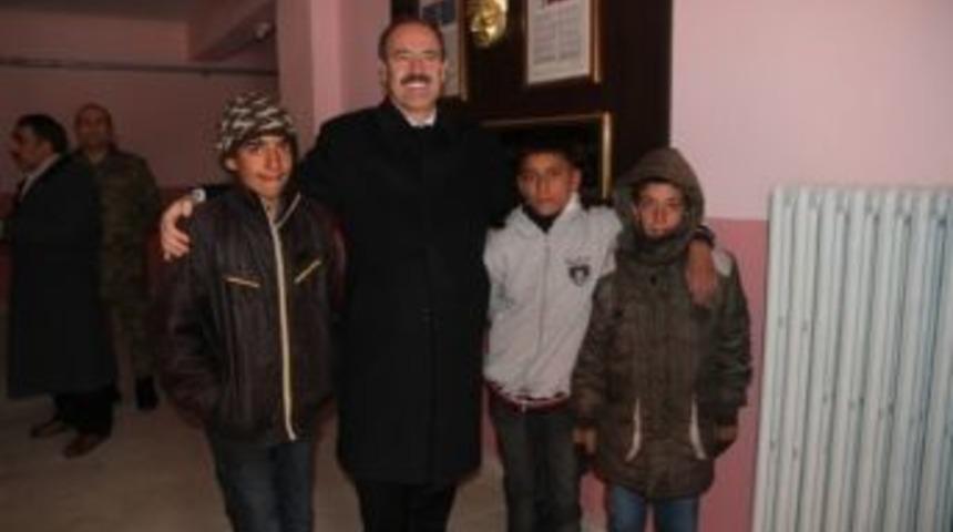 Vali B&uuml;y&uuml;kersoy Varto&rsquo;da