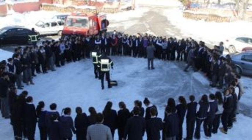 &Ouml;ğrenciler Yaygın Tatbikatına Katıldı