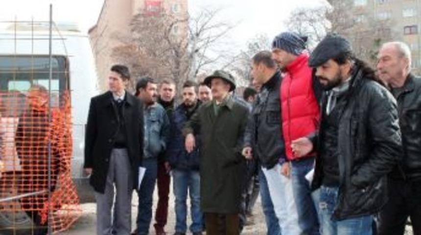 Başkan B&uuml;y&uuml;kerşen İstasyon K&ouml;pr&uuml;s&uuml; Esnafıyla Bir Araya Geldi
