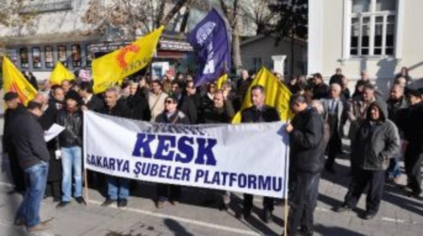 Kesk &Uuml;yeleri Yine Meydandaydı