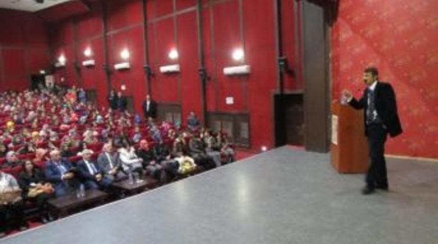 &lsquo;500. Yılında Piri Reis&rsquo;in D&uuml;nya Haritası&rsquo;