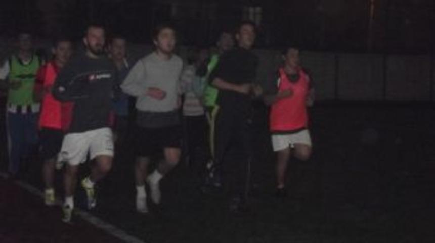 Kardeşk&ouml;y&rsquo;&uuml;n U 19&rsquo;ları &Ccedil;alışmalara Başladı