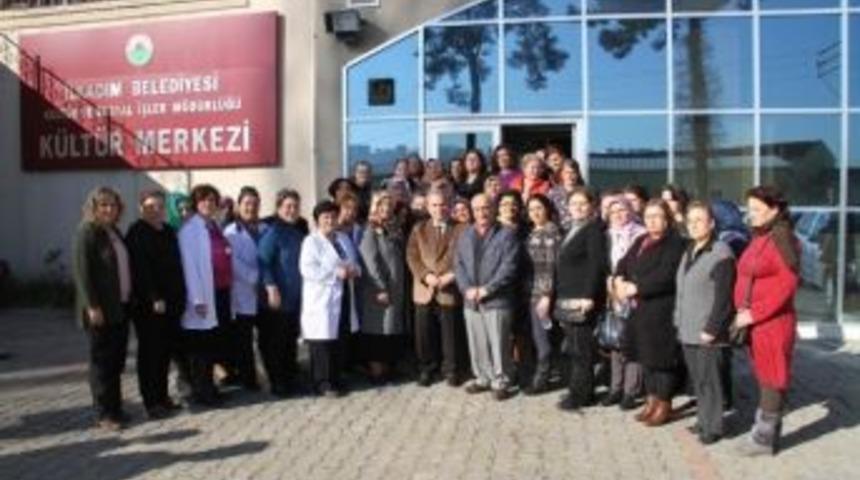 Başkan Demirtaş, Bayan Kursiyerlerle Bir Araya Geldi