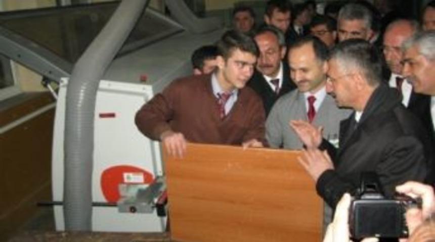 Kastamonu Valisi Erdoğan Bektaş: