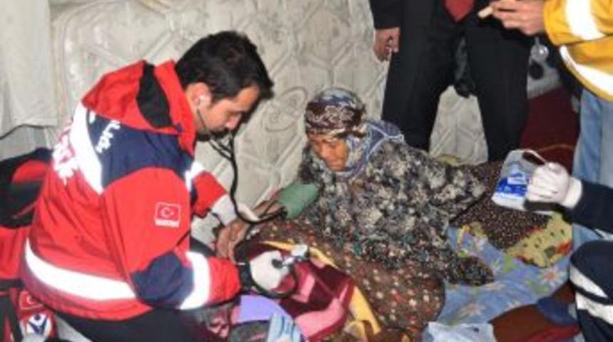 Suriyeli Aileler Sağlık Kontrol&uuml;nden Ge&ccedil;irildi