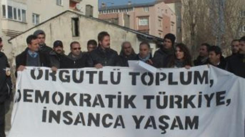 Ardahanlı Kesk&rsquo;liler Grev Yaptı