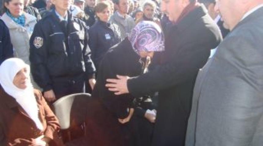 Trafik Kazasında Hayatını Kaybeden Polis Toprağa Verildi