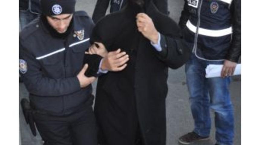 Yolsuzluk Operasyonu Ş&uuml;phelileri Adliyeye Sevk Edildi