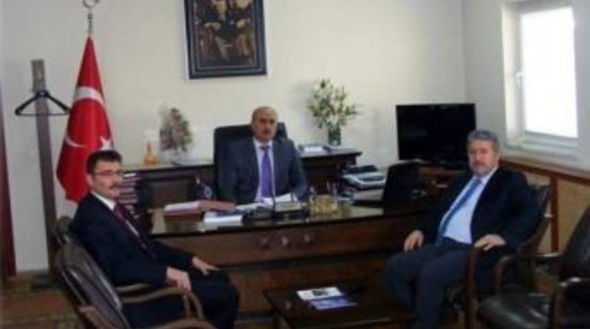 Aydın Sosyal G&uuml;venlik İl M&uuml;d&uuml;r&uuml; Poyraz&rsquo;dan İncirliova Kaymakamı &Uuml;nal&rsquo;a Ziyaret