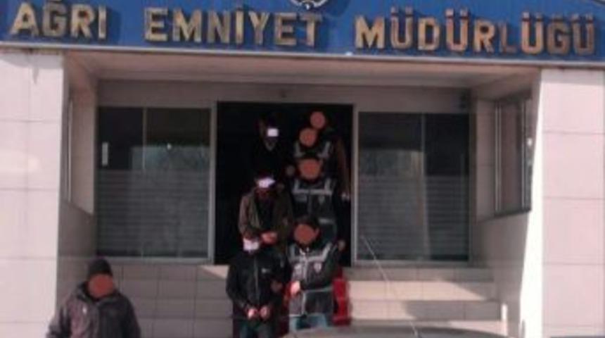 Ağrı&rsquo;da &lsquo;torbacı&rsquo; Operasyonu