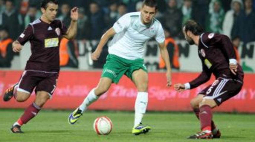 Gen&ccedil; Enes, Daum Disipliniyle Yıldızlaşıyor