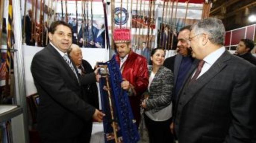 Başkan Tartan, Bitlis G&uuml;nleri'ne Katıldı