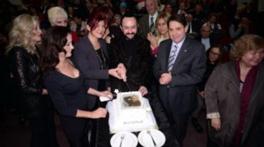 "usta'ya Saygı"nın Bu Defaki Konuğu &Uuml;nl&uuml; Modacı Kayıtken