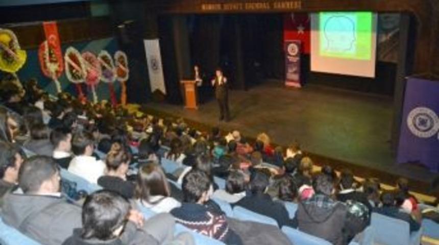 &Ccedil;orlu'da &Ouml;ğrencilere Sınav Stresinden Kurtulma Y&ouml;ntemleri Anlatıldı