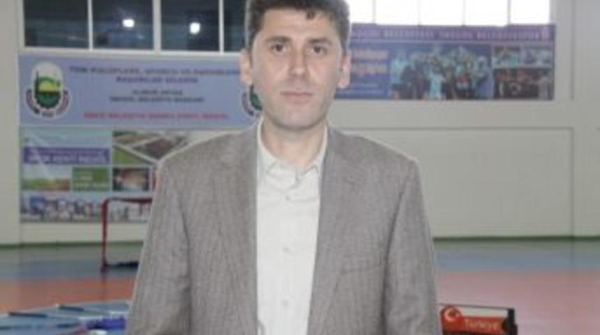 Florbol Sporu &Ouml;ğrencilere Tanıtıldı