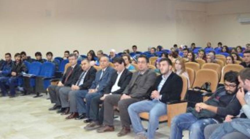 &Uuml;niversiteliler Işadamlarıyla Buluştu