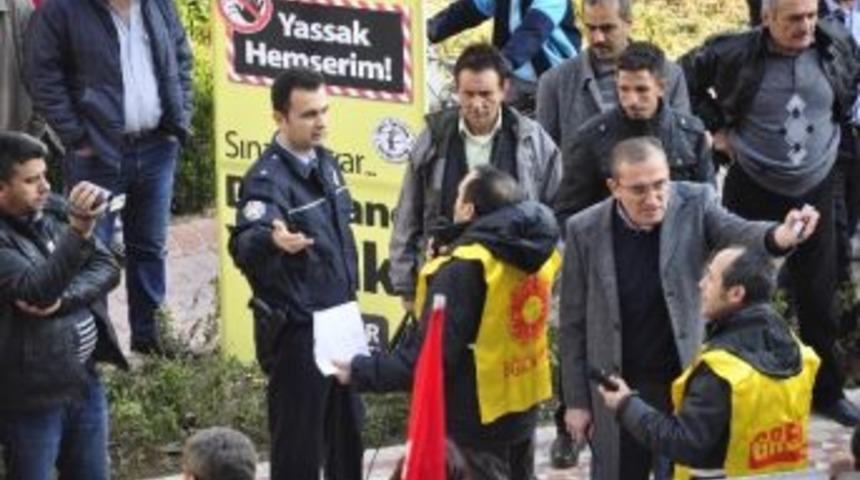 Torbalı Eğitim-sen&rsquo;li Y&ouml;neticiler Polisle Tartıştı!
