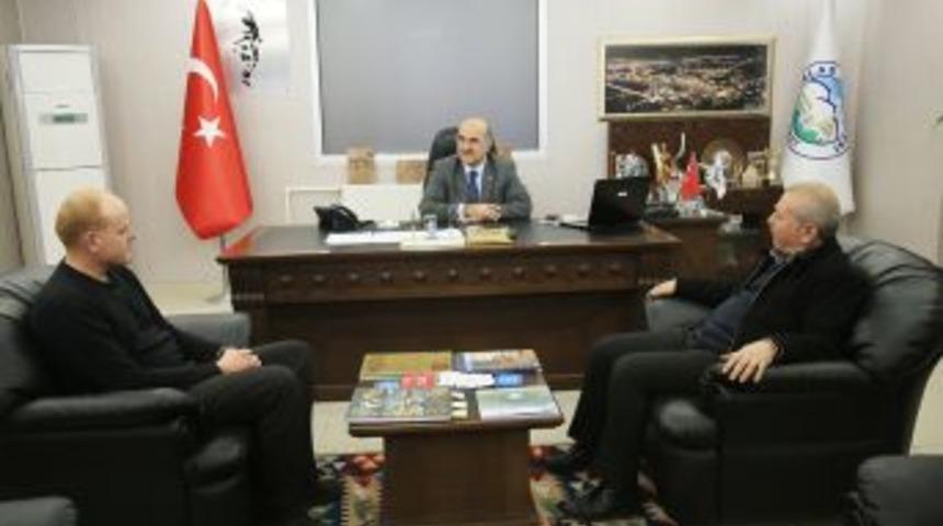 Rifat Yıldırım: Şehrimiz Kendini Aşarak Ilerliyor