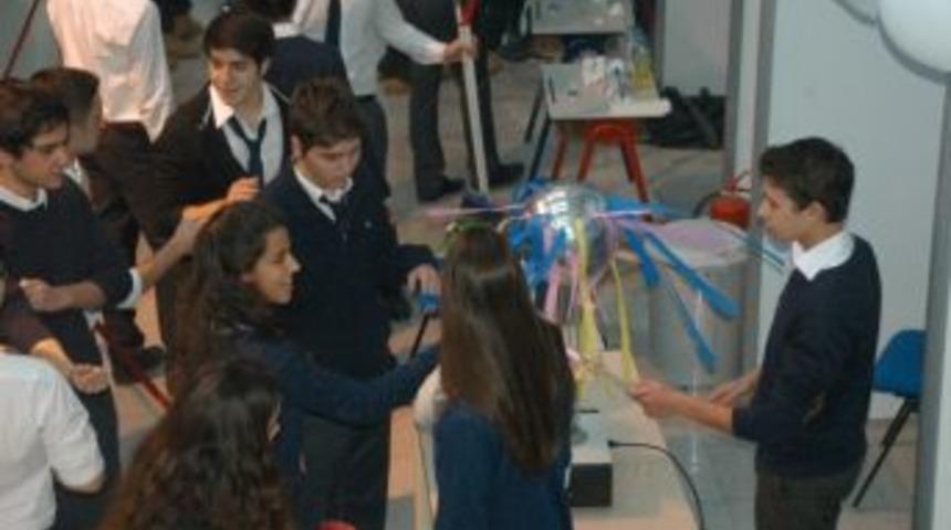 Ted Ankara Koleji Fizik Kimya Biyoloji G&uuml;nleri D&uuml;zenledi