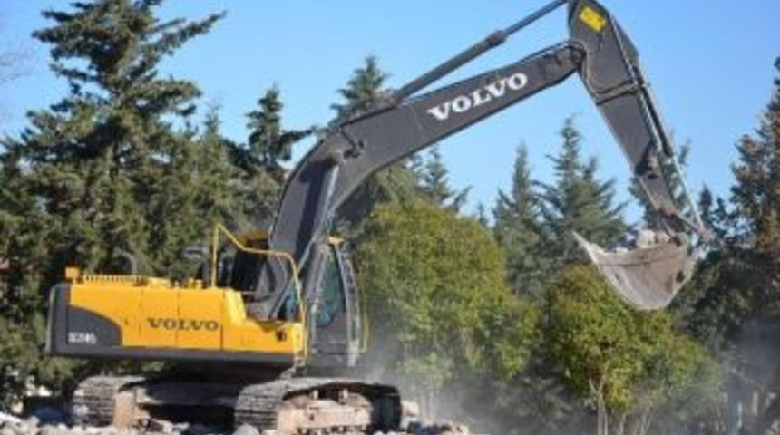 Viranşehir Eski Devlet Hastanesi Yıkılıyor