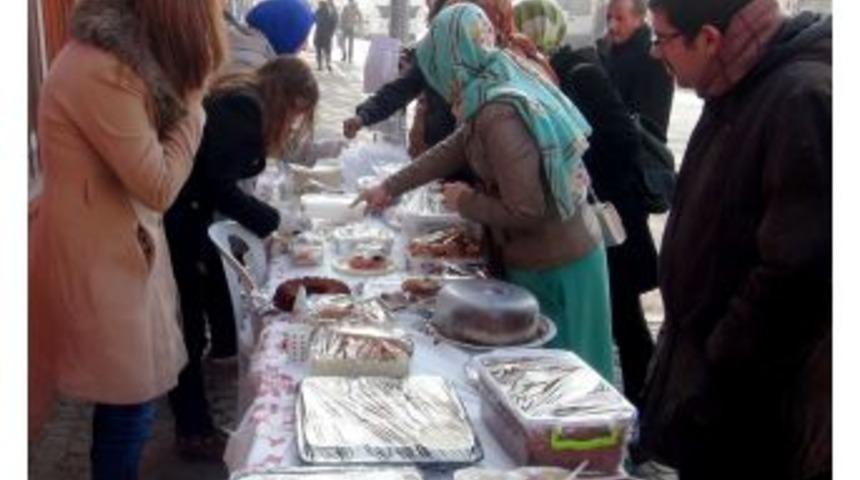 Edirne&rsquo;de Filipinler'e Yardım Kermesi