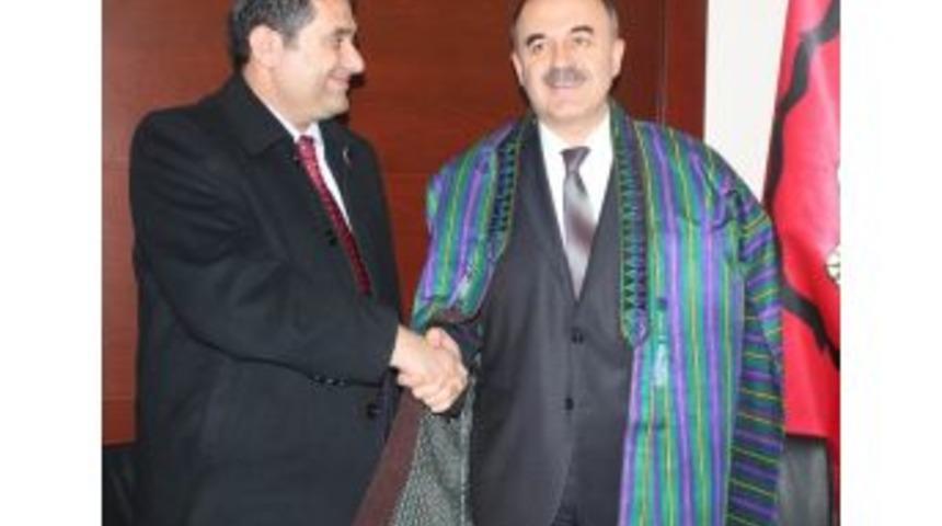 Afgan Heyetinden Vali Erol&rsquo;a Ziyaret