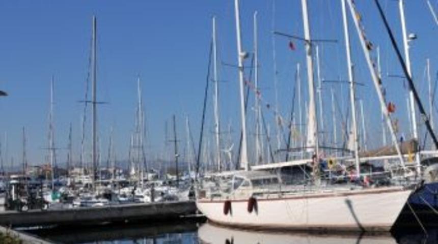 Yalova Yat Limanı Doldu