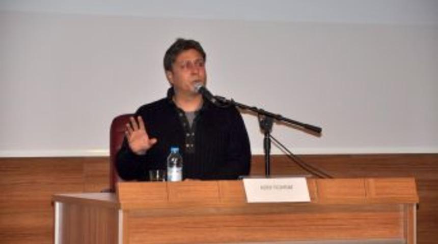 Asım Yıldırım&rsquo;ı &Uuml;niversite &Ouml;ğrencileri Ağlattı