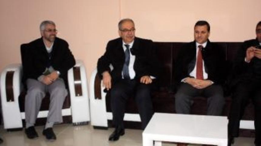 H&uuml;srev Kutlu Y&ouml;netimde &lsquo;ekip Ruhuna&rsquo; Vurgu Yaptı