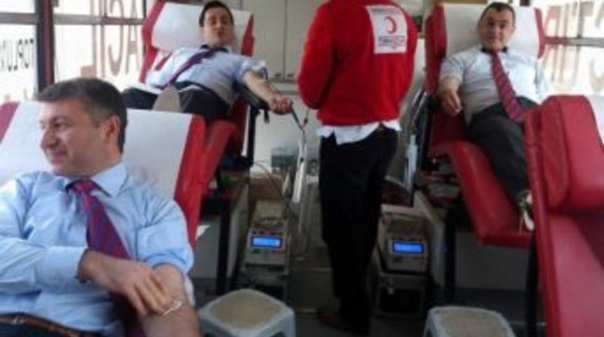 Bolvadin Cezaevi'nden 'kalbin Ne Kadar B&uuml;y&uuml;k' Kan Bağışı Kampanyası