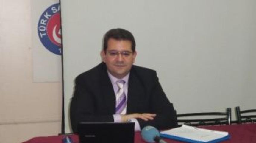 &ldquo;yurtdışında Yaşayan T&uuml;rklerin Eğitim Durumu Ve Yaşadıkları Sorunlar&rdquo; Konferansı