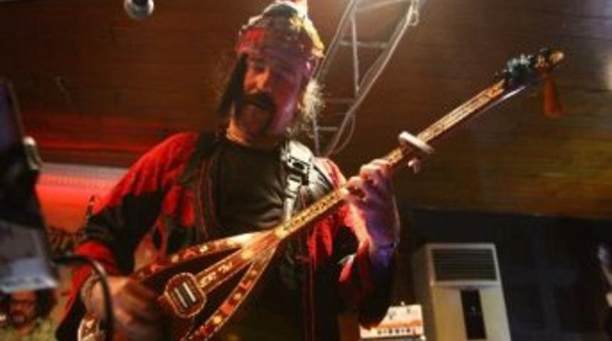 Ertel'den Yaşar Kemal &Ouml;vg&uuml;s&uuml;