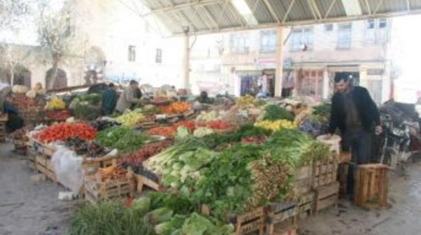 Soğuklar Meyve Sebze Fiyatlarını Arttırdı