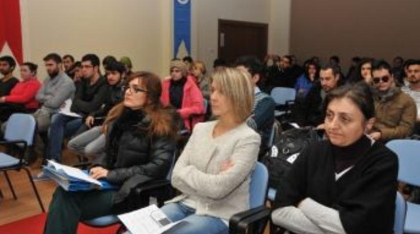 Akü’de Viyolonsel Ve Trompet Dinletisi