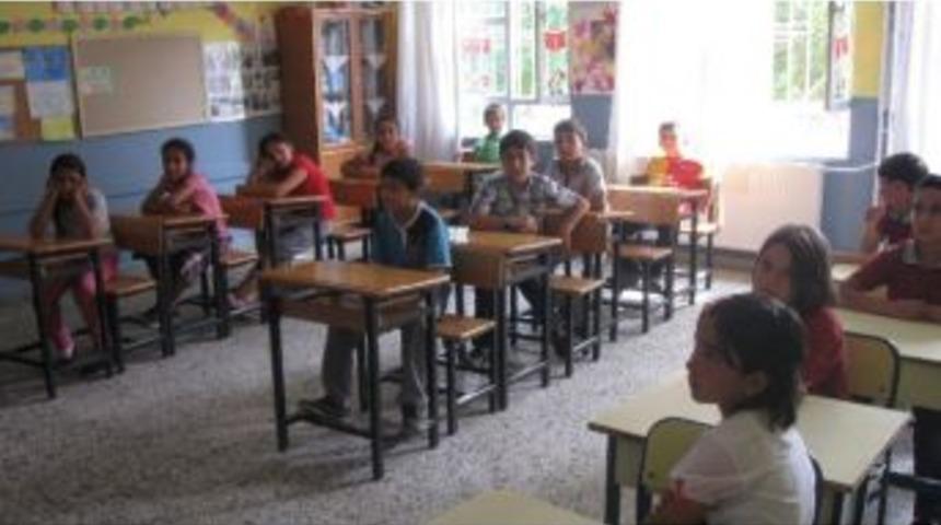 Toplum Destekli Polis, &Ouml;ğrencilere Eğitim Veriyor