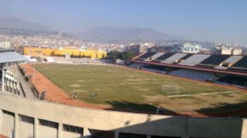 Adnan Menderes Stadı Bakıma Girecek