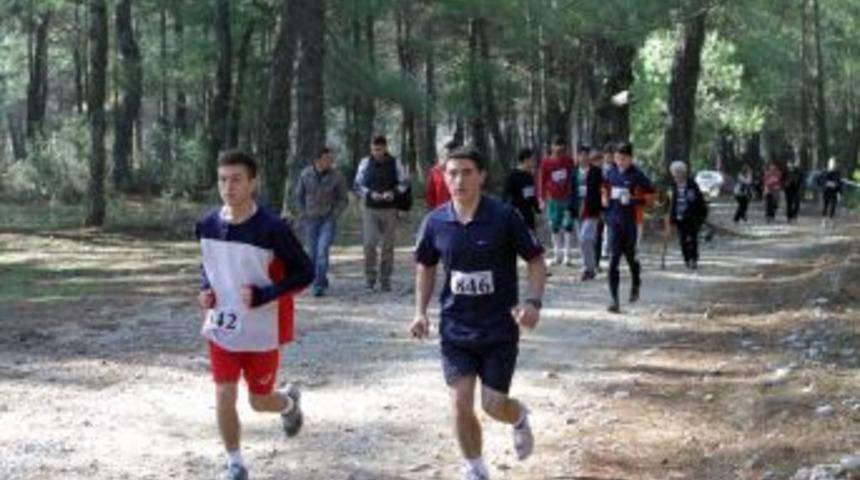 Muğla'da 2. Kademe T&uuml;rkiye Oryantiring Yarışması Başladı