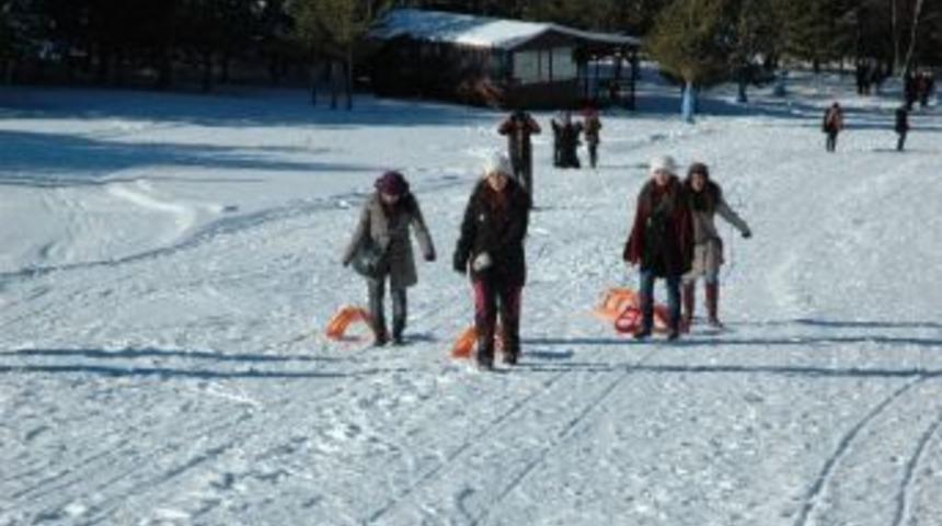 Paland&ouml;ken&rsquo;de D&uuml;şe Kalka Kayak Keyfi