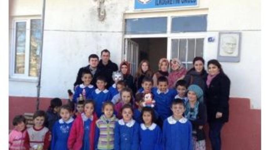 Uludağ &Uuml;niversitesi &Ouml;ğrencilerinden Dağ Y&ouml;resine Yardım