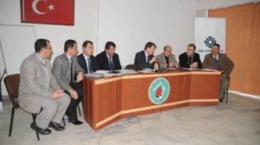 Cizreli Muhtarlar, Dedaş İl M&uuml;d&uuml;r&uuml; Akıncı İle G&ouml;r&uuml;şt&uuml;