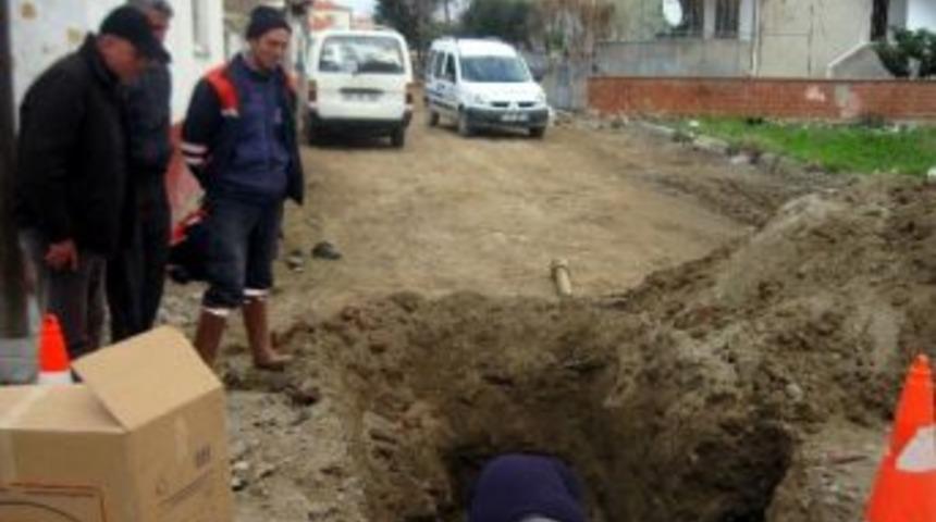 Burhaniye Belediyesi Aralıksız &Ccedil;alışıyor