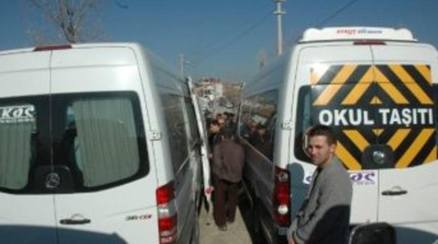 Selendi De Servis Ara&ccedil;larına Sıkı Denetim